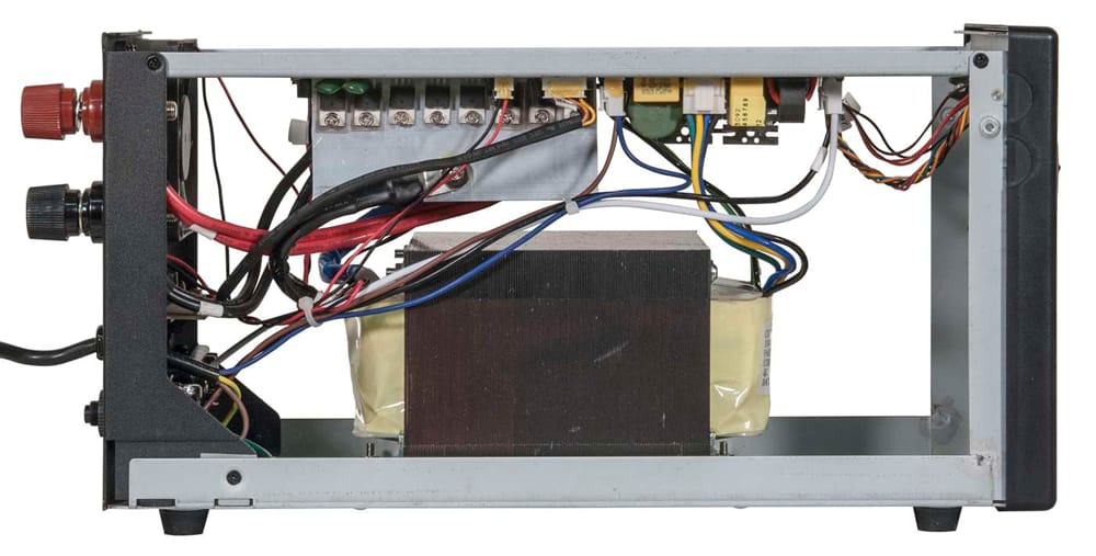 Powercom INF-1500 4