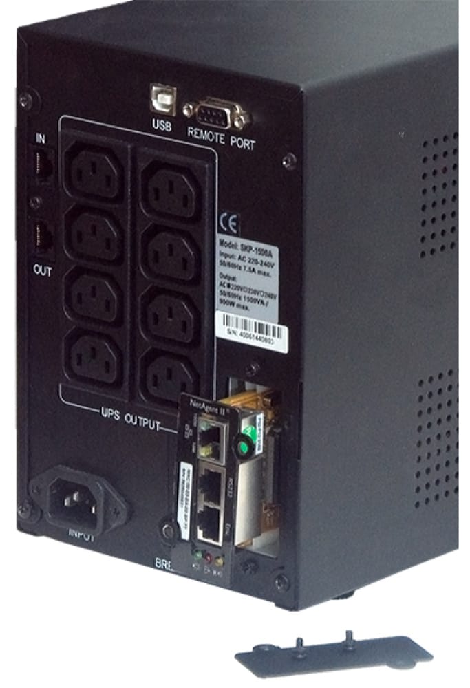 ДБЖ SKP-1500A, фото з тильного боку