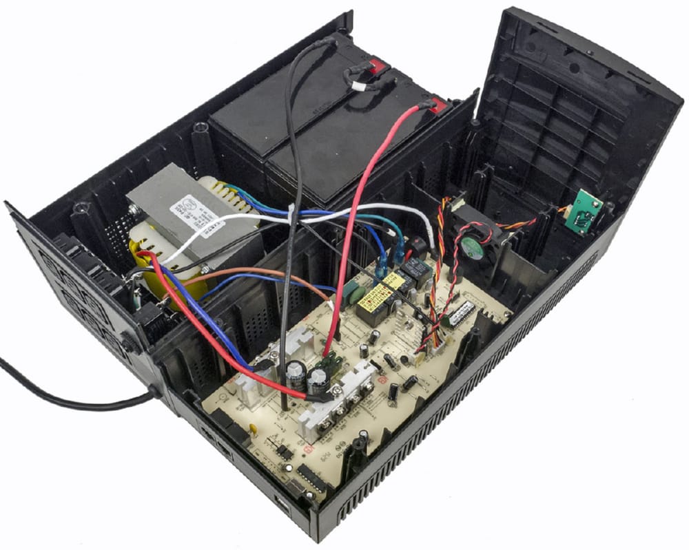 Powercom RPT-1025 1